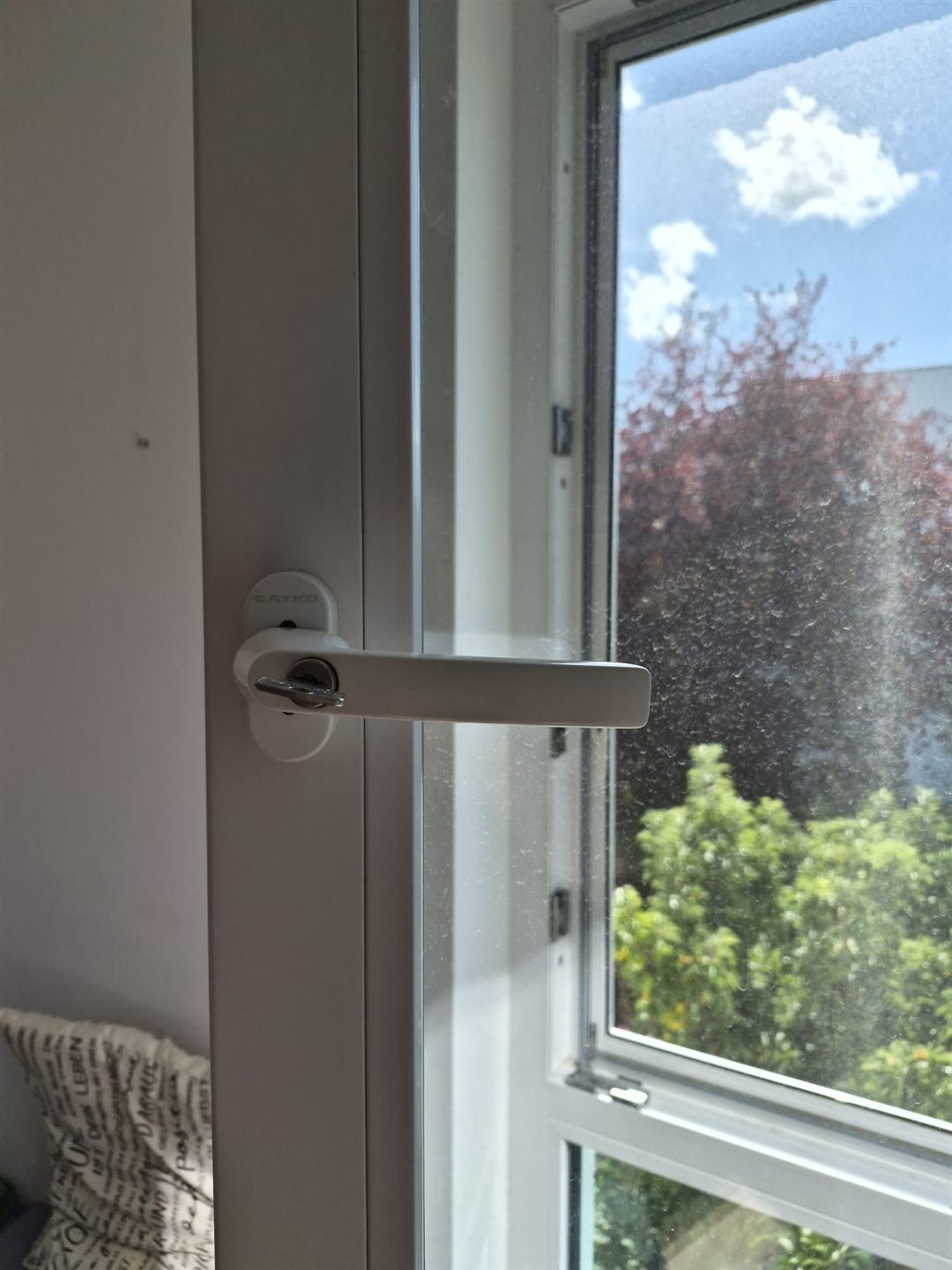 Fenstergriff und Verriegelung aus nächster Nähe